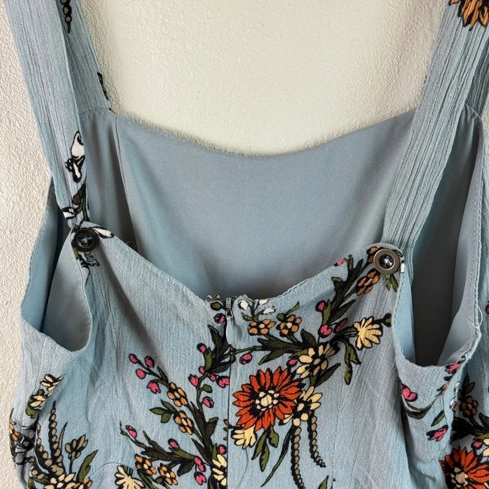 Urban Outfitters Kimchi Blue Light Blue Floral Romper 6 Coquette Twee Festival - Picture 4 of 6